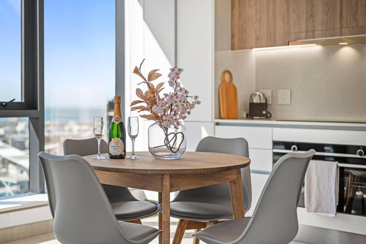 Exquisite 2 Bedroom Penthouse At The Rubik Apartment Cape Town