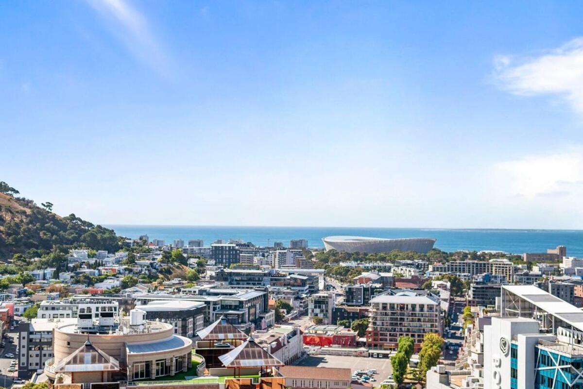 Apartment Exquisite 2 Bedroom Penthouse At The Rubik