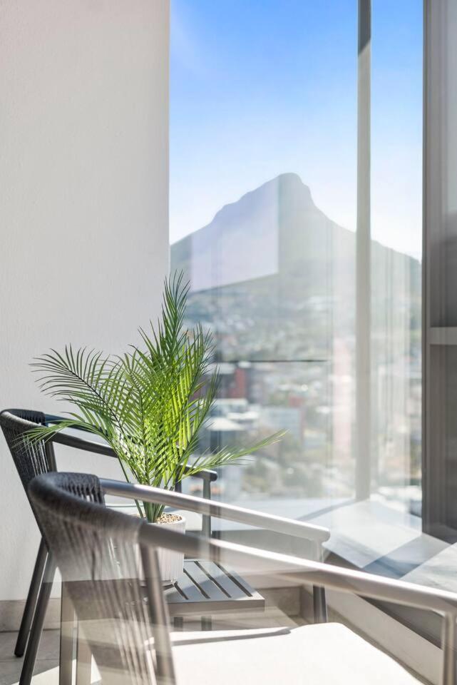 Apartment Exquisite 2 Bedroom Penthouse At The Rubik Cape Town