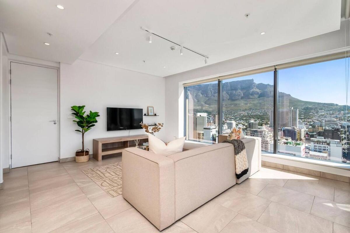 Exquisite 2 Bedroom Penthouse At The Rubik *